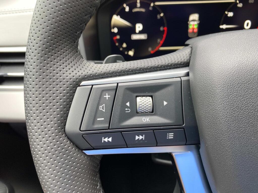 new 2025 Mitsubishi Outlander car, priced at $40,565