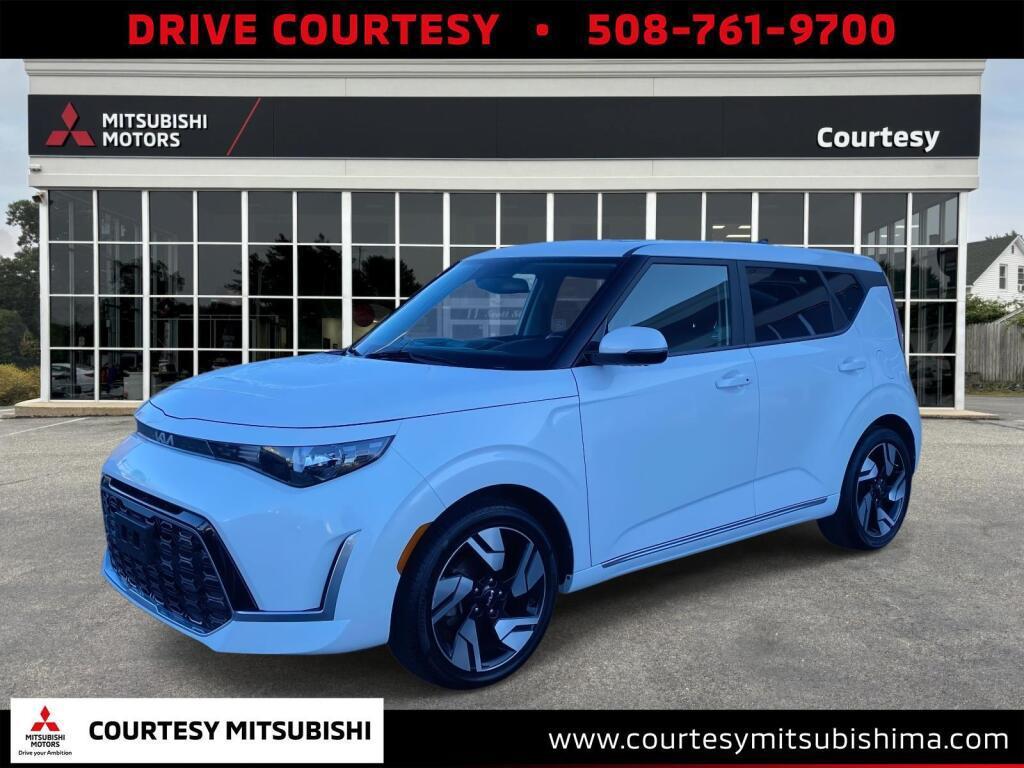 used 2023 Kia Soul car, priced at $18,999