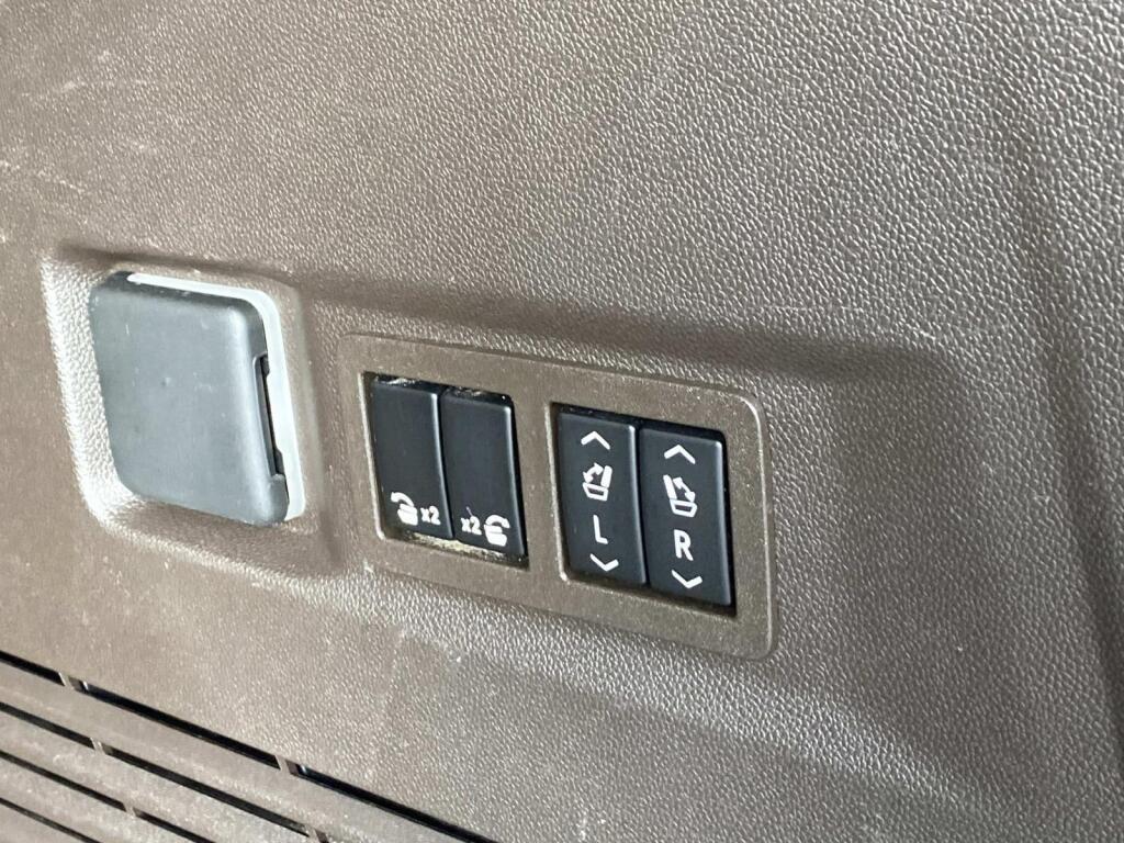 used 2022 Chevrolet Tahoe car, priced at $46,999