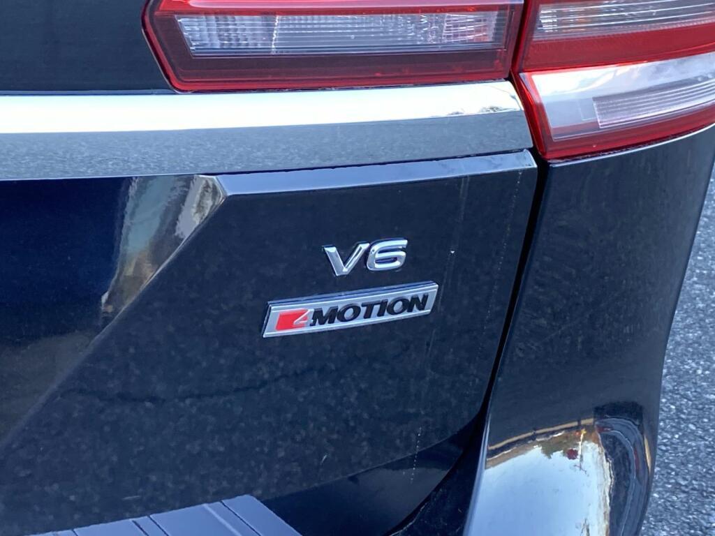 used 2019 Volkswagen Atlas car, priced at $21,999