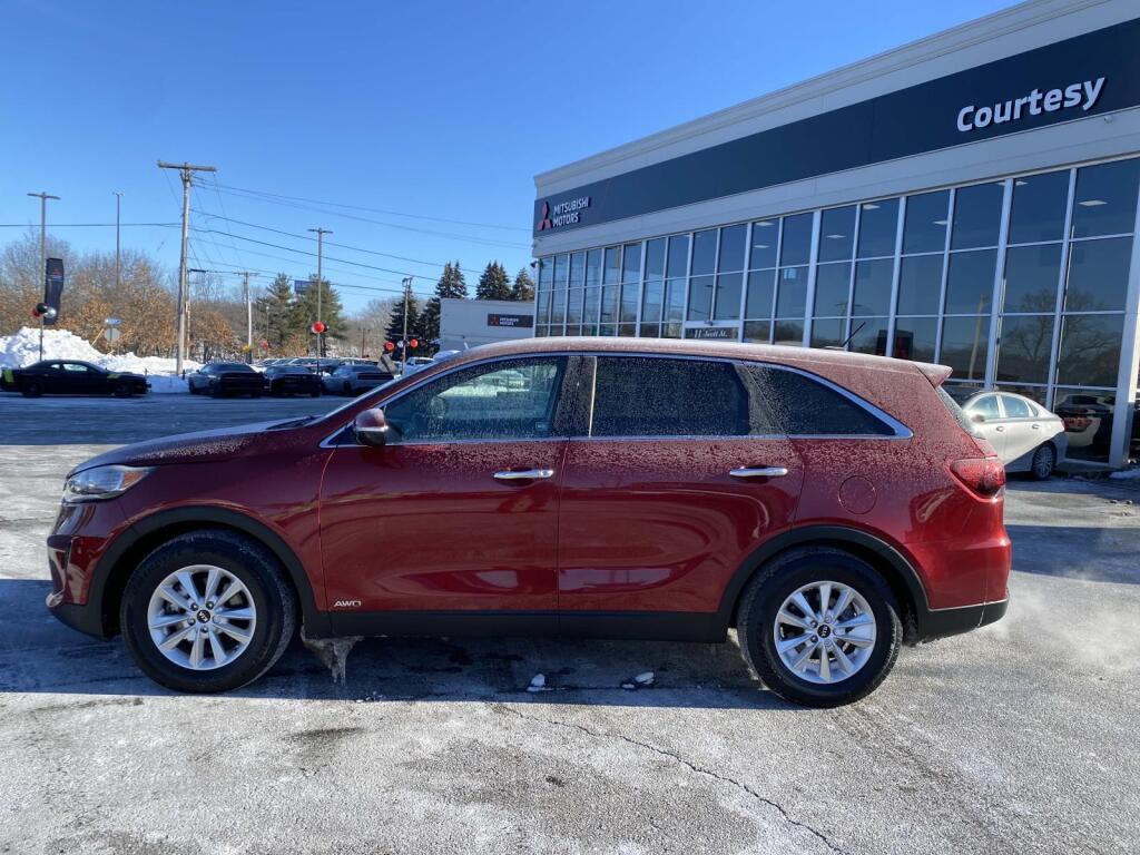 used 2019 Kia Sorento car, priced at $16,999