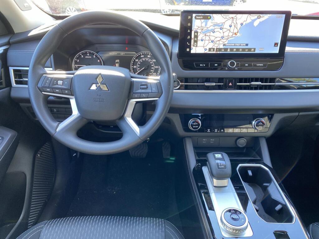 new 2026 Mitsubishi Outlander car, priced at $32,325