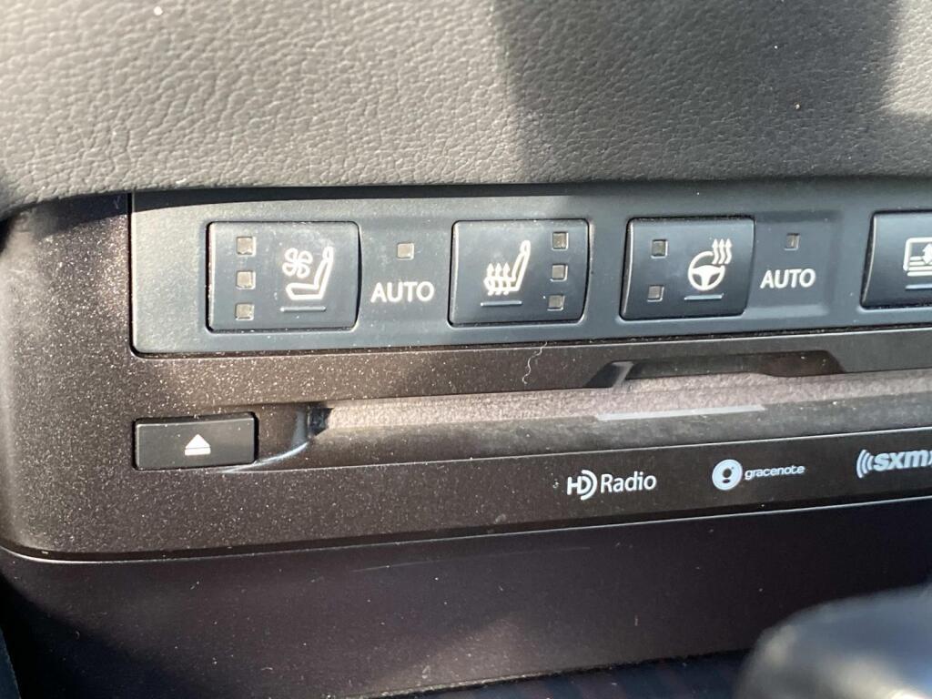 used 2020 Lexus ES 350 car, priced at $31,999