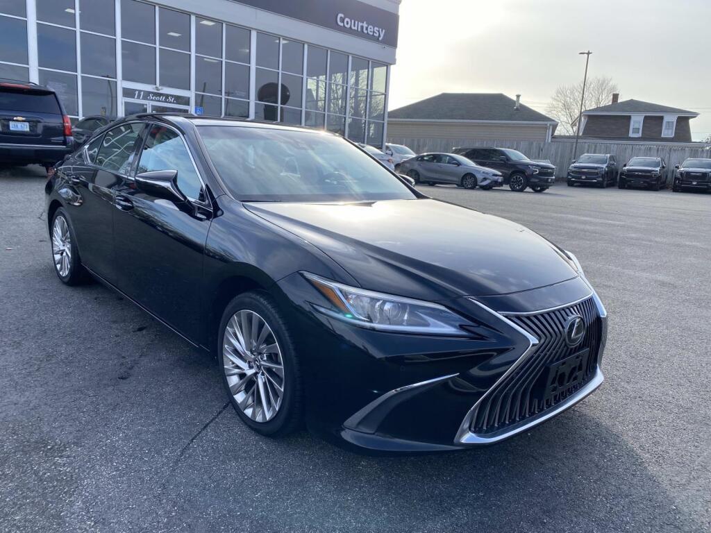 used 2020 Lexus ES 350 car, priced at $31,999