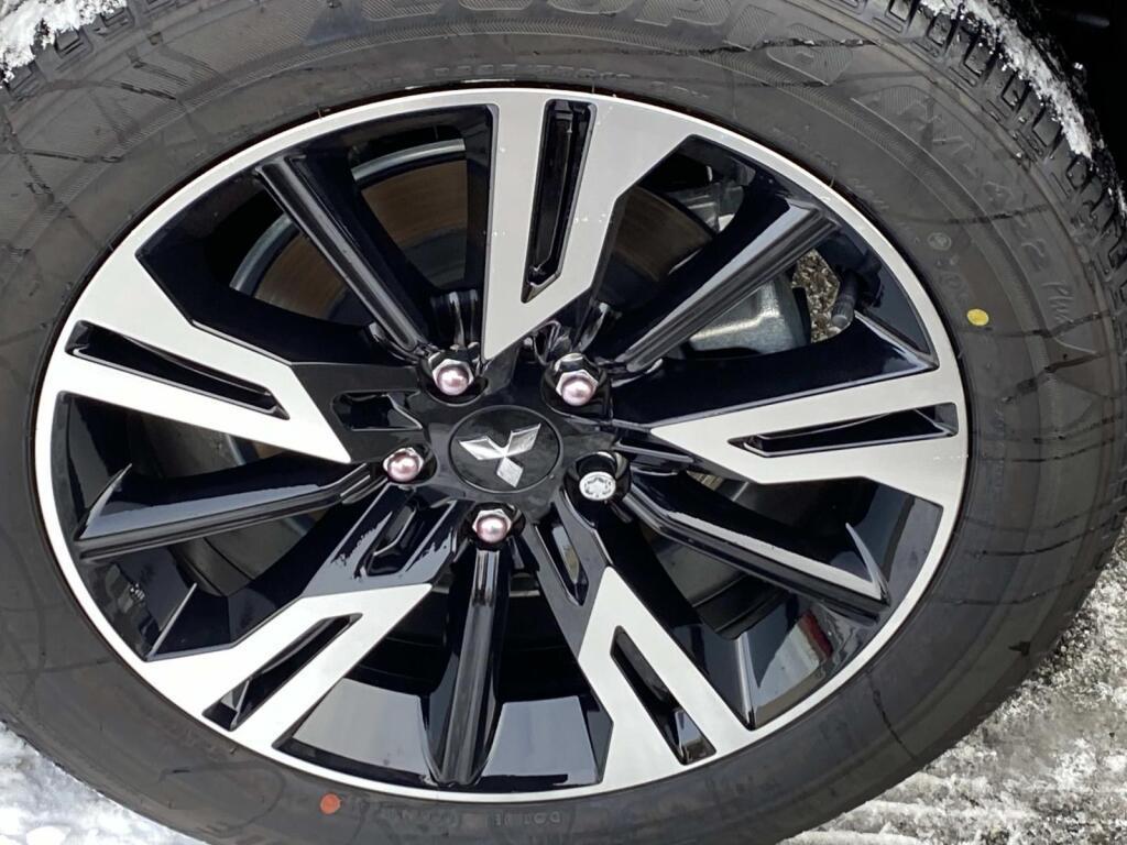 new 2026 Mitsubishi Eclipse Cross car, priced at $34,790