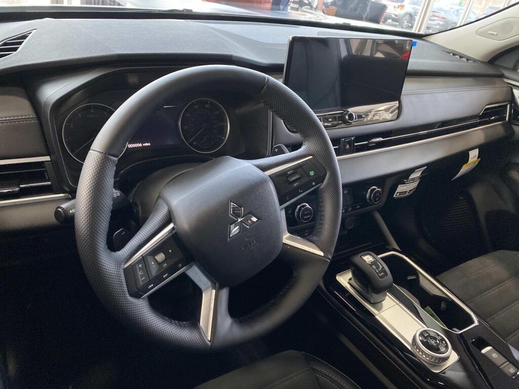 new 2026 Mitsubishi Outlander car, priced at $44,835