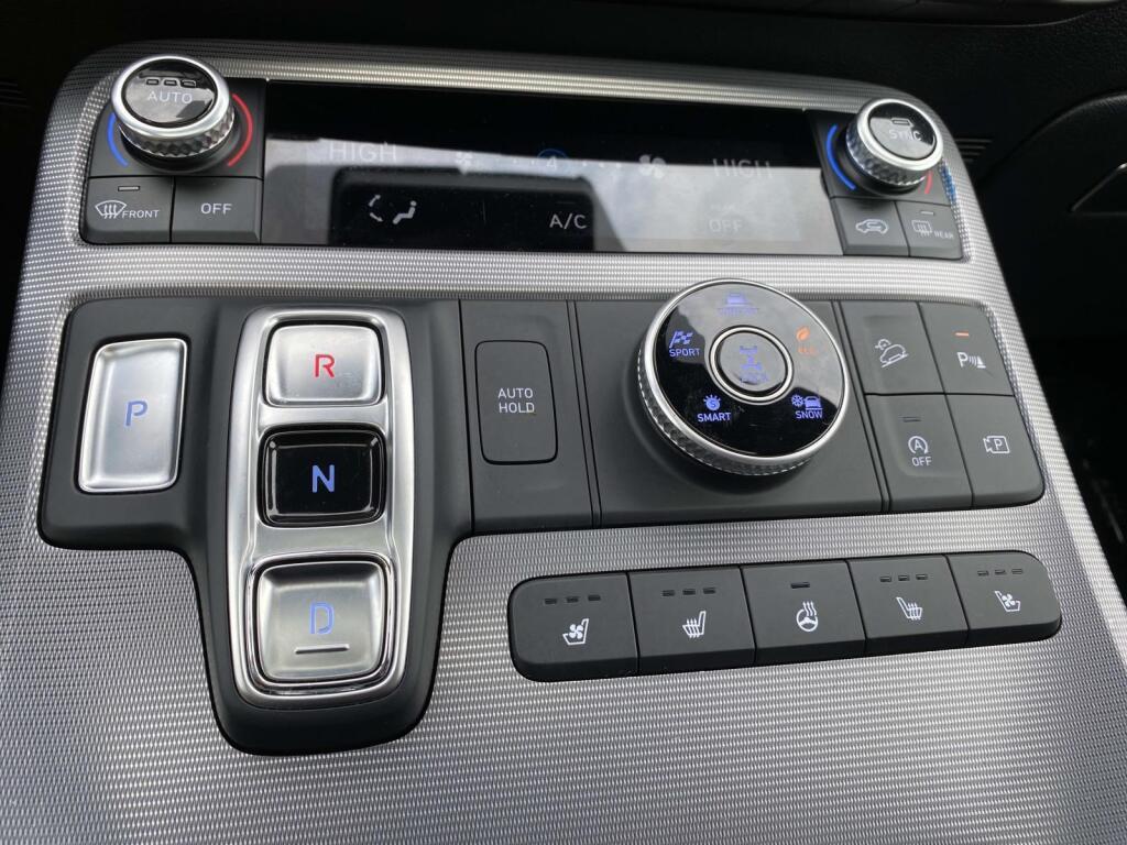 used 2024 Hyundai Palisade car, priced at $32,053