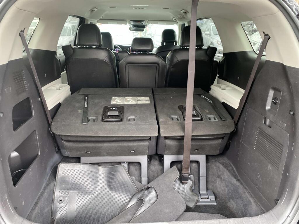 used 2022 Kia Carnival car, priced at $21,997