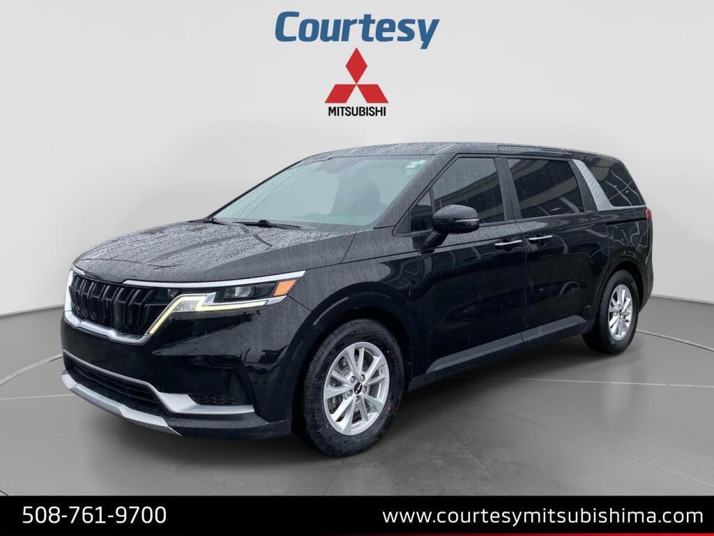 used 2022 Kia Carnival car, priced at $21,997