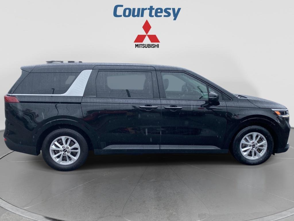 used 2022 Kia Carnival car, priced at $21,997