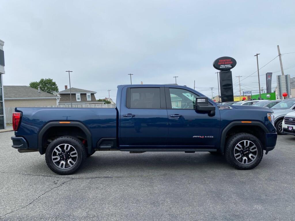 used 2022 GMC Sierra 2500 car, priced at $49,999