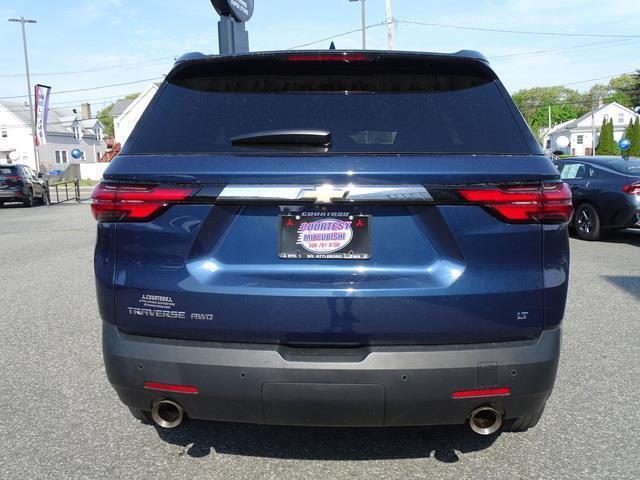 used 2022 Chevrolet Traverse car, priced at $28,599