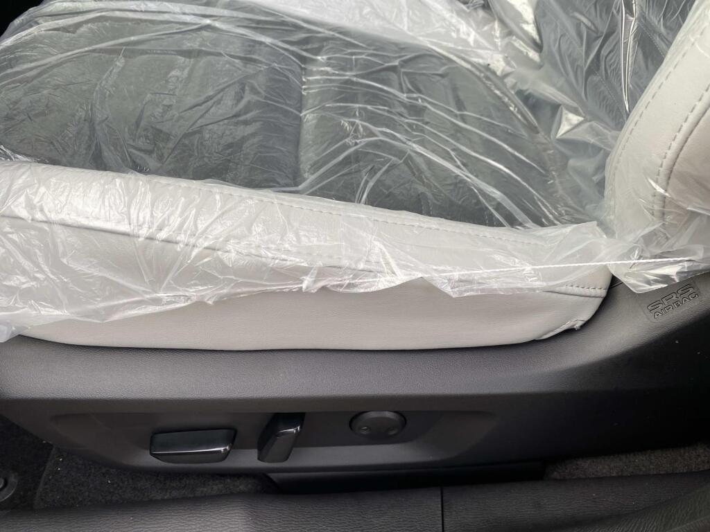 new 2025 Mitsubishi Outlander car, priced at $41,815