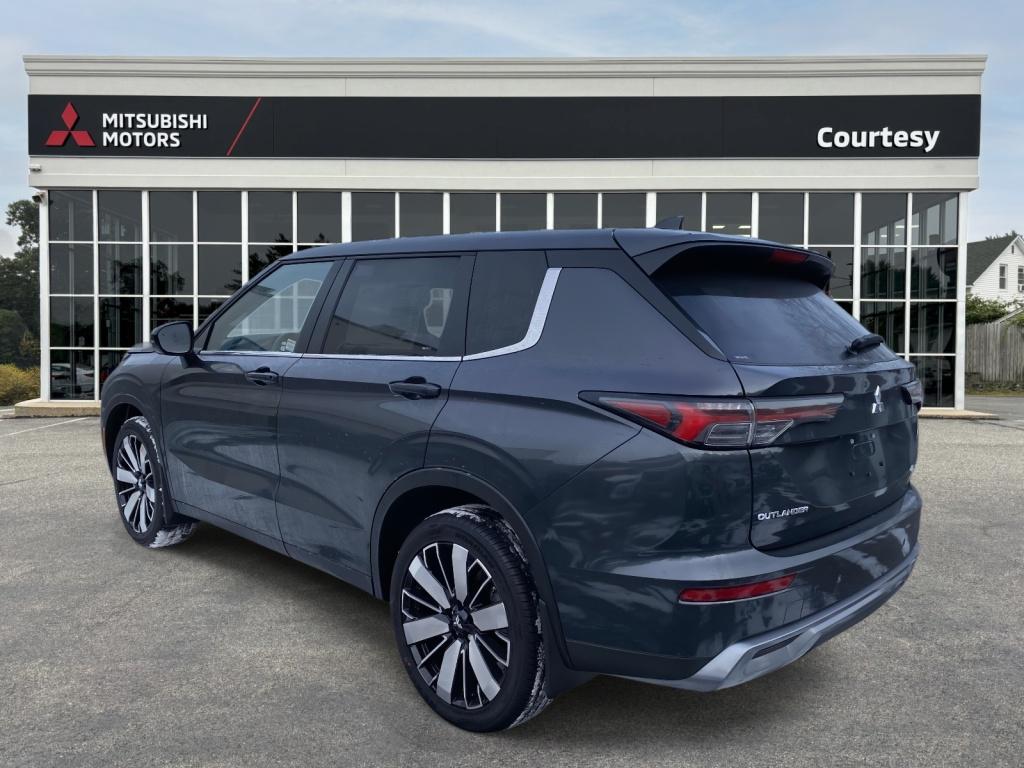 new 2026 Mitsubishi Outlander car, priced at $39,115