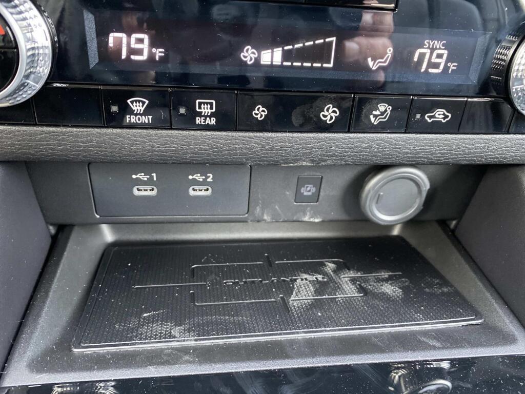 new 2026 Mitsubishi Outlander car, priced at $39,115