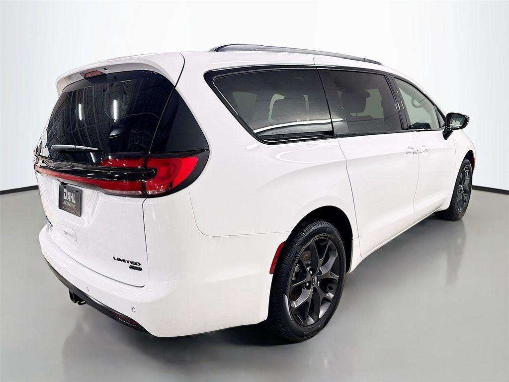 new 2026 Chrysler Pacifica car, priced at $50,912