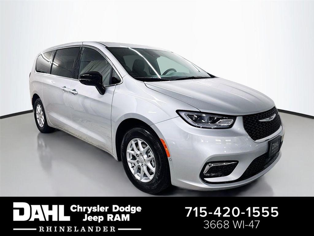new 2026 Chrysler Pacifica car, priced at $41,336