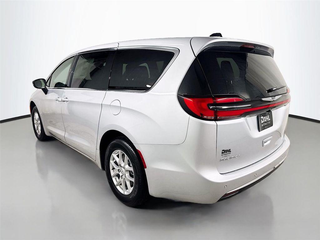 new 2026 Chrysler Pacifica car, priced at $41,336