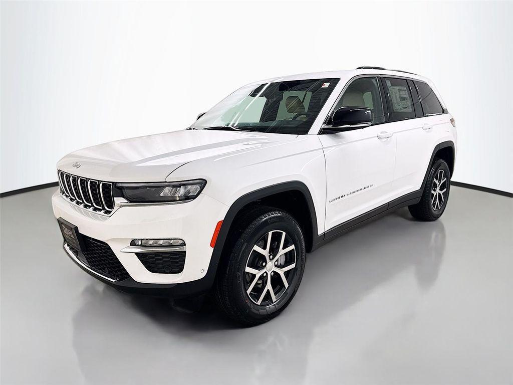 new 2025 Jeep Grand Cherokee car, priced at $48,845