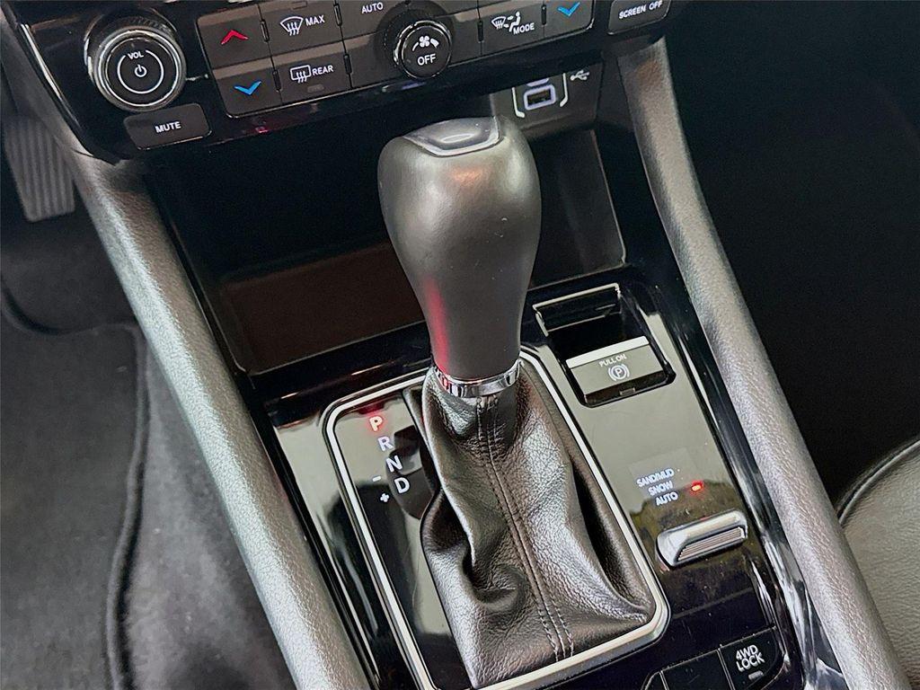 used 2024 Jeep Compass car, priced at $21,500