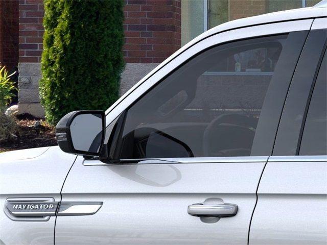 new 2024 Lincoln Navigator car, priced at $88,625