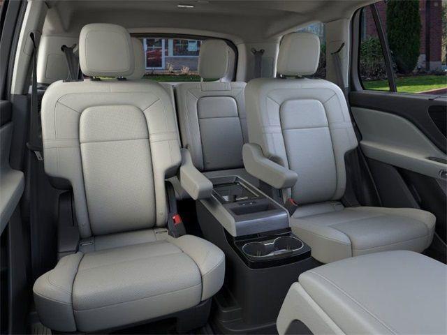 new 2025 Lincoln Aviator car, priced at $74,016