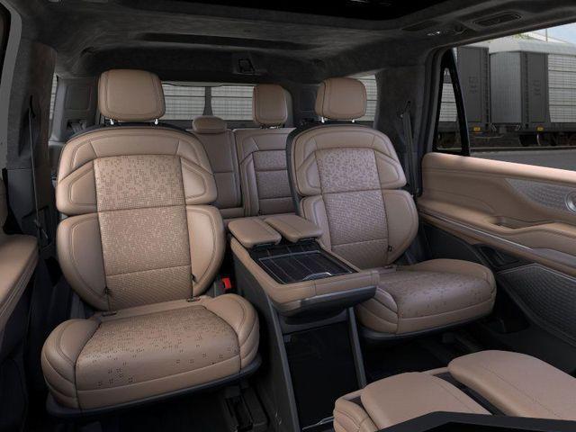 new 2025 Lincoln Navigator car, priced at $119,340
