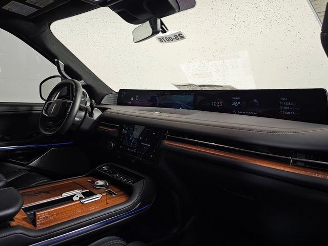 new 2025 Lincoln Navigator L car, priced at $130,813