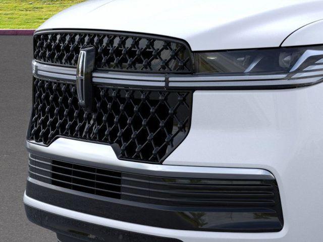 new 2025 Lincoln Navigator car, priced at $104,590