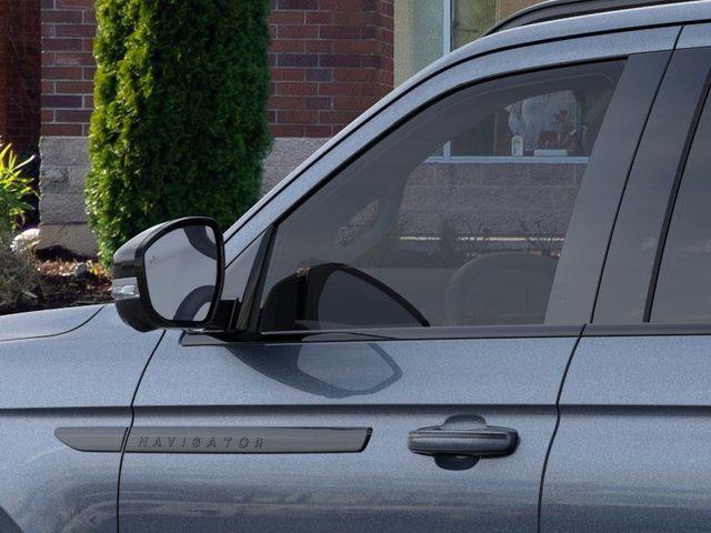 new 2025 Lincoln Navigator L car, priced at $96,172