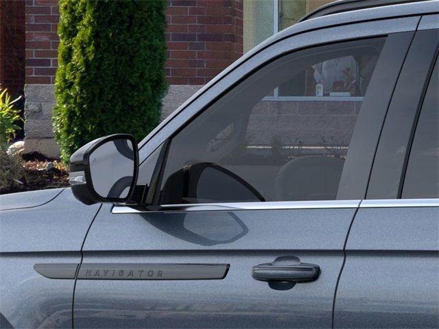 new 2025 Lincoln Navigator L car, priced at $99,172