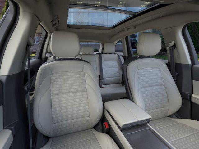 new 2026 Lincoln Nautilus car, priced at $62,740