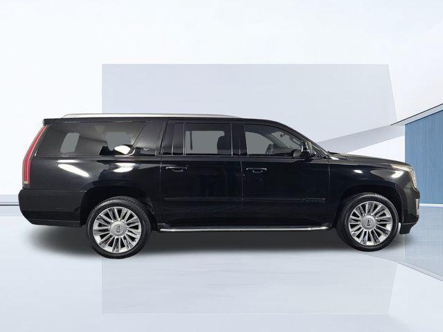used 2019 Cadillac Escalade ESV car, priced at $32,873