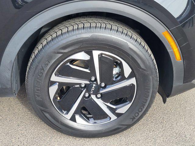 used 2023 Kia Sportage Hybrid car, priced at $23,398