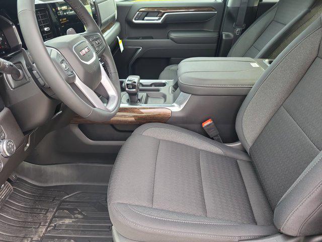 new 2026 GMC Sierra 1500 car, priced at $55,475