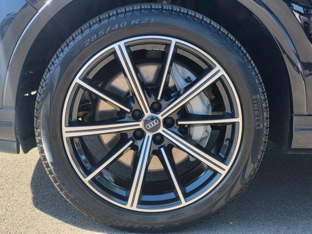 used 2020 Audi Q7 car, priced at $23,937