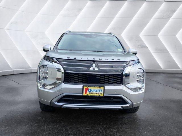 new 2025 Mitsubishi Outlander car, priced at $42,325
