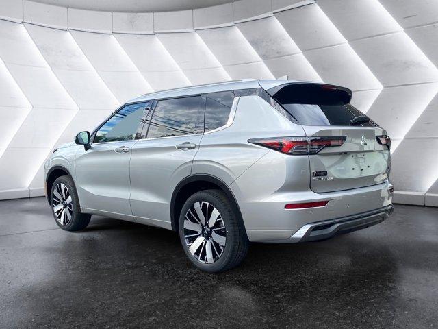 new 2025 Mitsubishi Outlander car, priced at $42,325