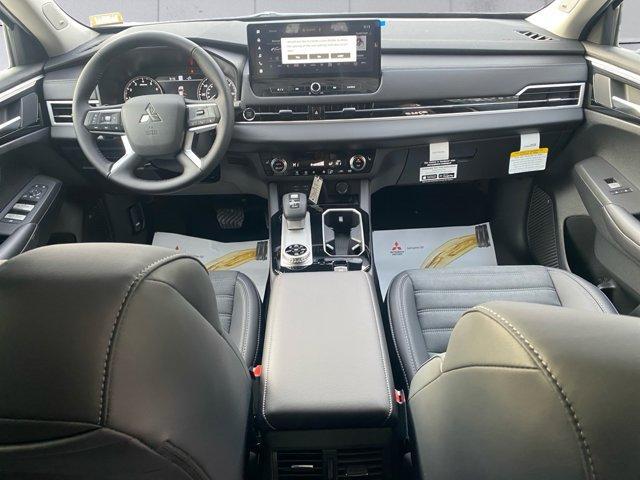 new 2025 Mitsubishi Outlander car, priced at $37,465