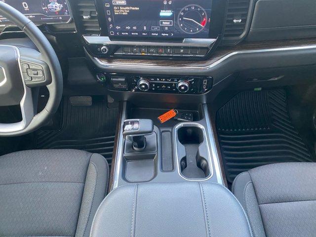 used 2023 GMC Sierra 1500 car, priced at $39,900