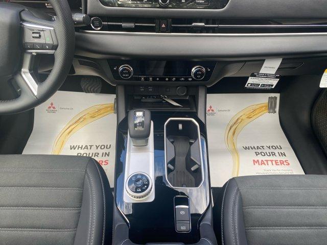 new 2025 Mitsubishi Outlander car, priced at $40,980