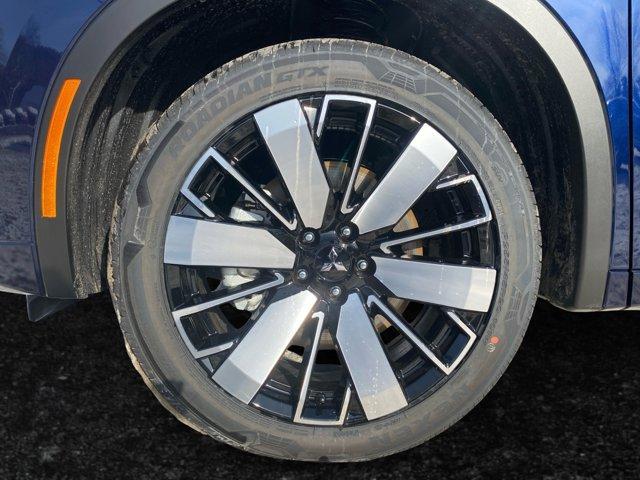 new 2026 Mitsubishi Outlander car, priced at $43,680