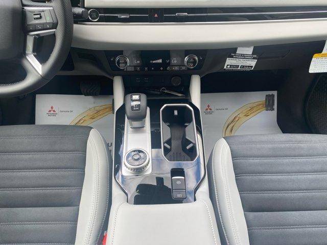 new 2025 Mitsubishi Outlander car, priced at $40,755