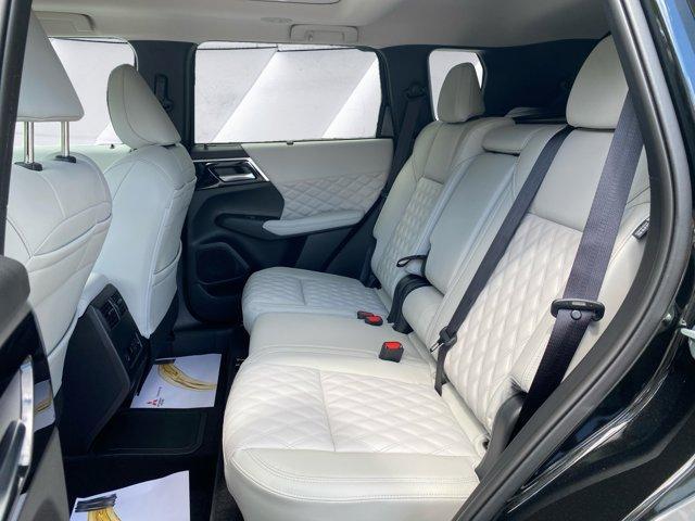 new 2025 Mitsubishi Outlander PHEV car, priced at $51,600