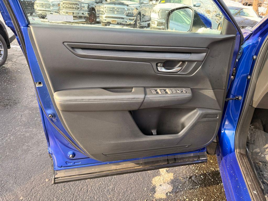 used 2024 Honda CR-V car, priced at $24,899