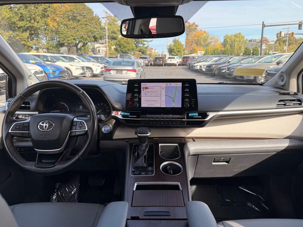 used 2022 Toyota Sienna car, priced at $38,499