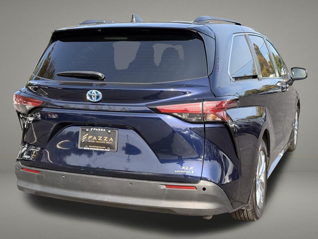 used 2022 Toyota Sienna car, priced at $38,499
