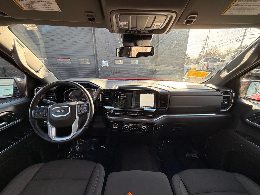used 2024 GMC Sierra 1500 car, priced at $39,399