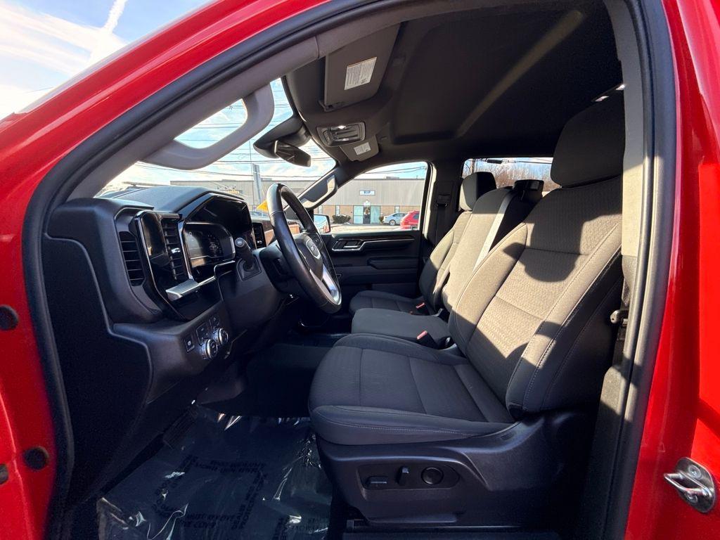 used 2024 GMC Sierra 1500 car, priced at $39,399