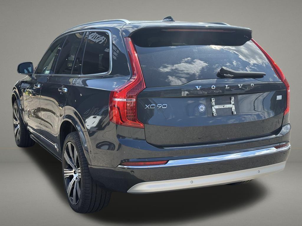 used 2022 Volvo XC90 Recharge Plug-In Hybrid car, priced at $33,699